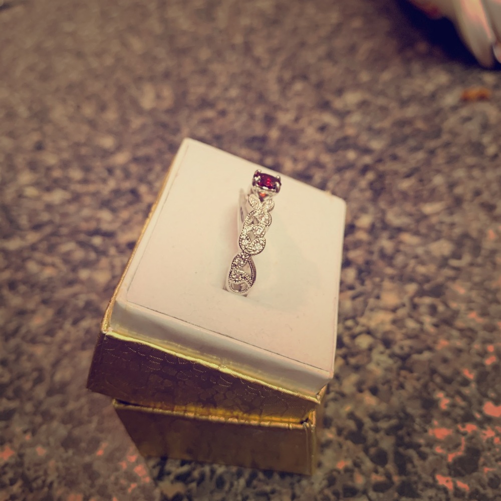 Garnet and white topaz